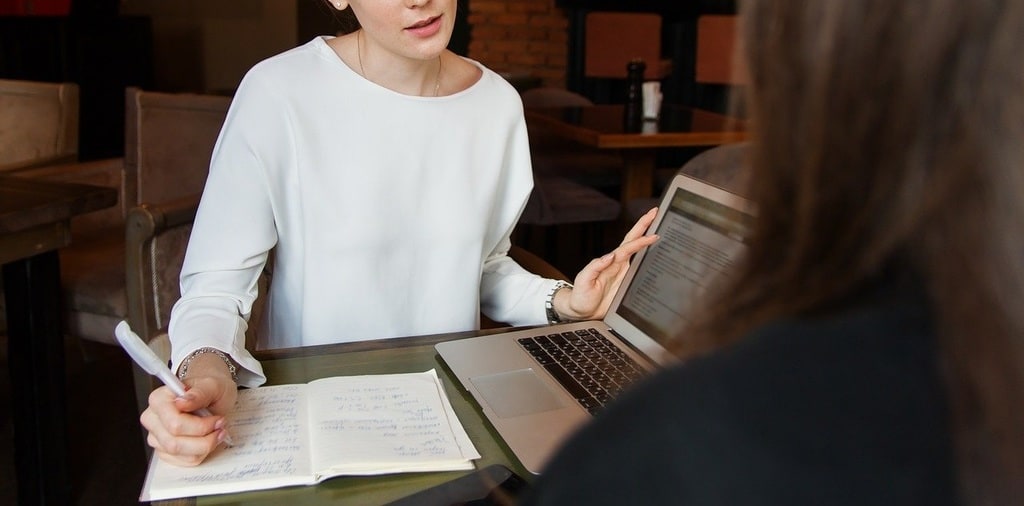 La relation entre bien-être au travail et réduction du stress
